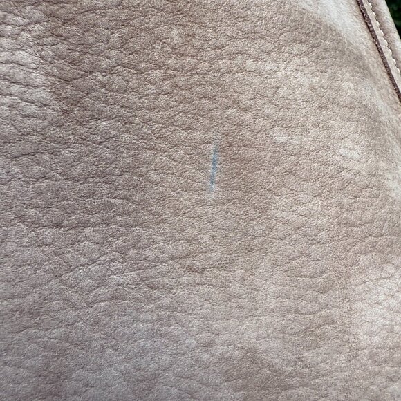 Mini zip ergo, in lovely sand!  So chic for fall! - Picture 13 of 14